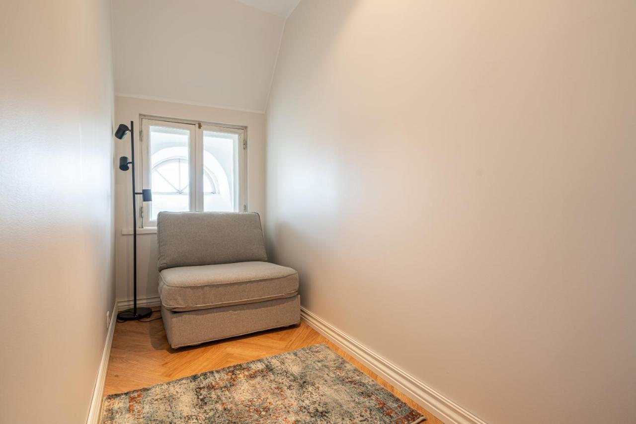 Old Town - Boutique Hall Square Apartment Tallinn Dış mekan fotoğraf